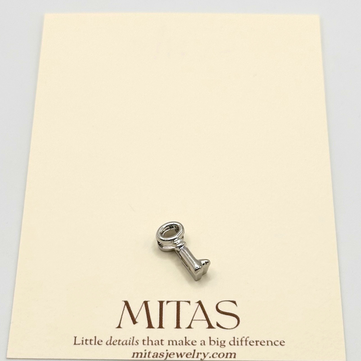 Charm Llave