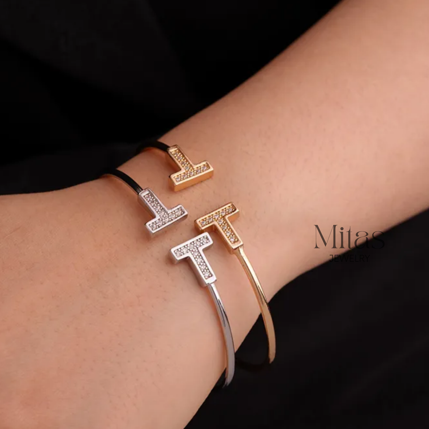 Brazalete T Plateado