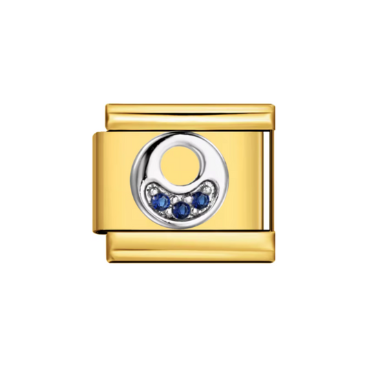 Charm Letra O — Dorado con Detalles Azules