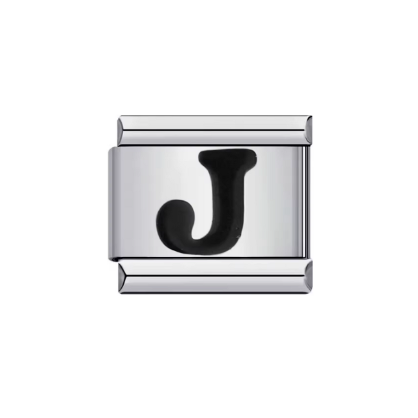 Charm Letra J — Plateado con Detalle Negro