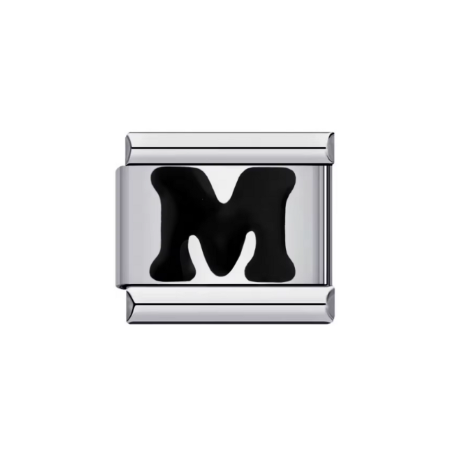 Charm Letra M — Plateado con Detalle Negro