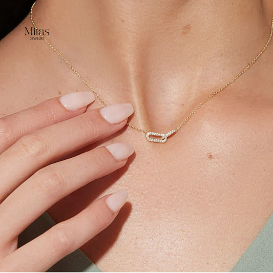 Collar Paper Clip Dorado